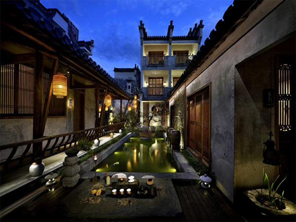 夜色撩人的古色民宿裝修設計效果圖欣賞